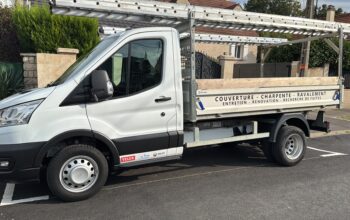 Ford transit à Benne
