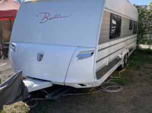Cherche Camping 650